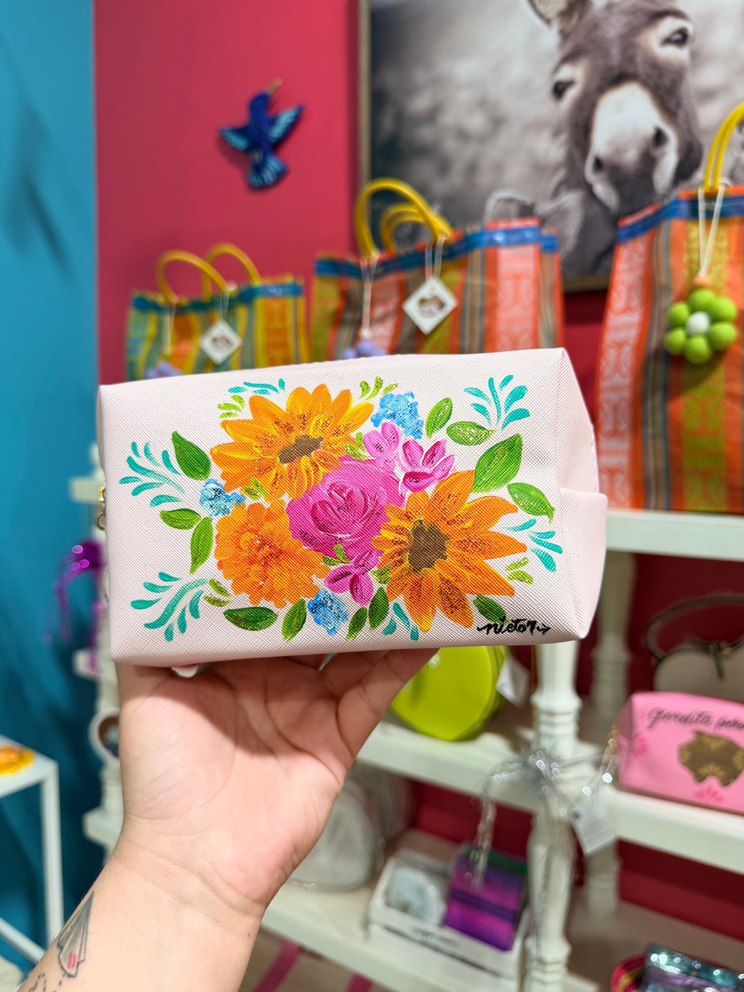Florecitas makeup bag