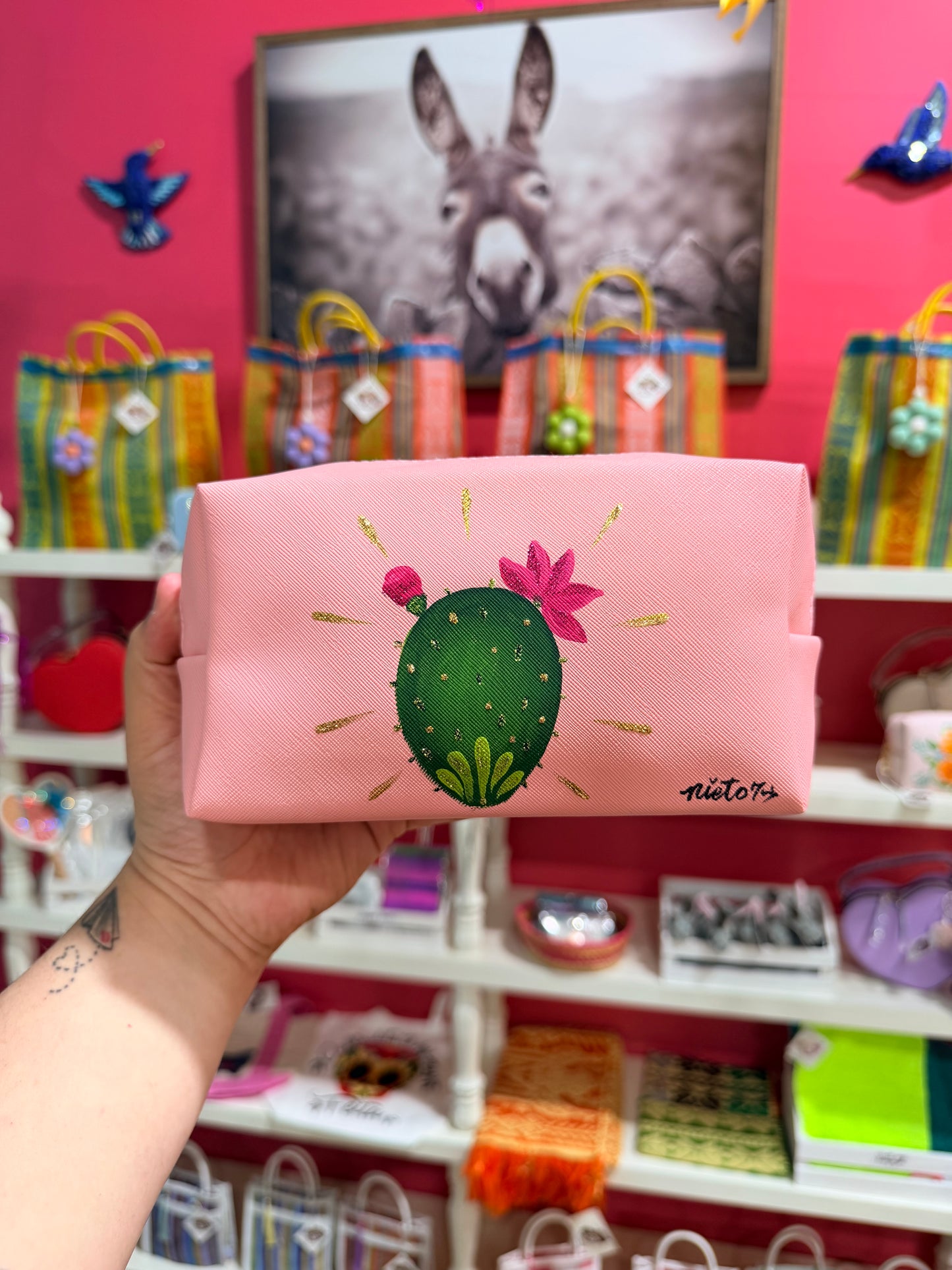 Nopalito makeup bag