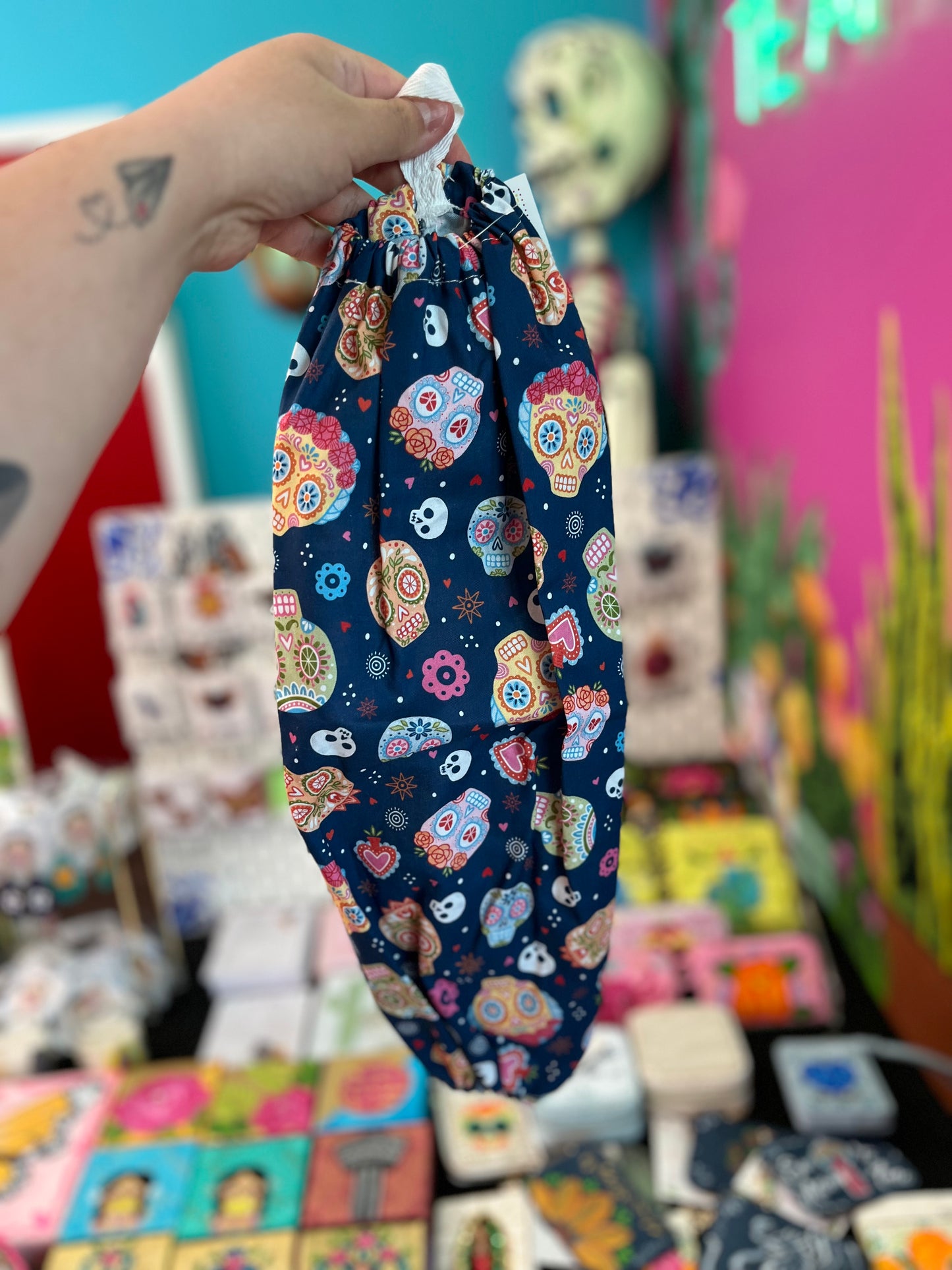 Calaverita Garbage bag holder