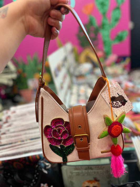 Florecita sequenced purse